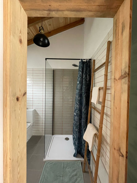 Surf Farm Figueira - Surf camp in Portugal