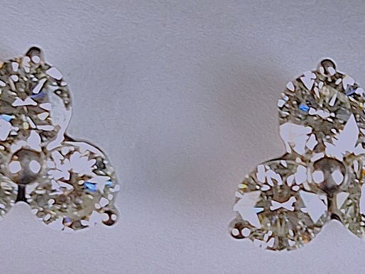 Item #138, LADIES BRILLIANT DIAMOND 14KT. WHITE GOLD CLUSTER PIERCED EARRINGS