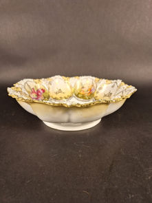 Item # 100 ,"RS PRUSSIA" GILDED AND SCALLOPED HAND PAINTED PORCELAIN BOWL: 