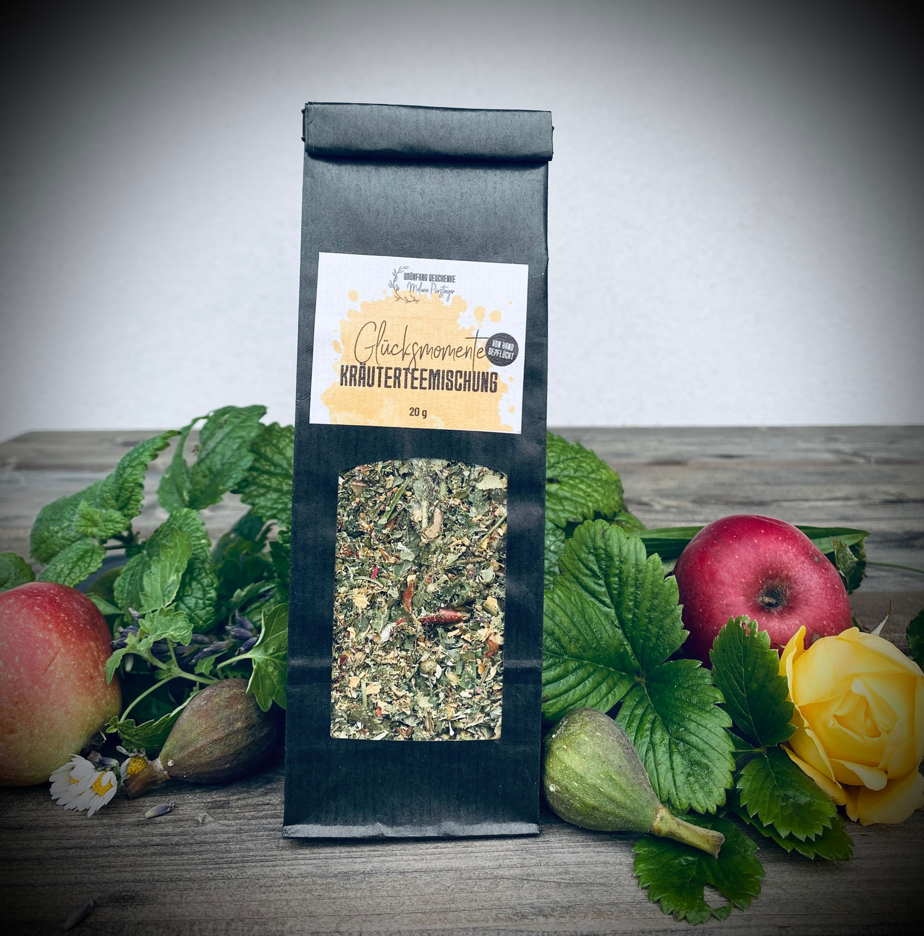 KRÄUTERTEE-MISCHUNG “GLÜCKSMOMENTE“