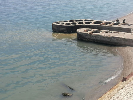 Fogna a Maregrosso: non cessa il forte sversamento, l'allerta resta alta