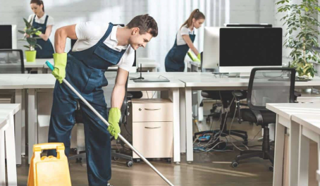 How Do Canberra Office Cleaners Handle Large Office Spaces?