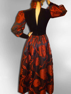 Tērpi Jūrmalas teātrim