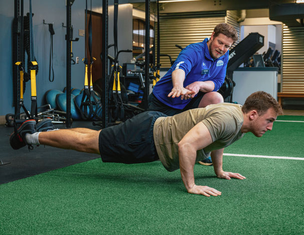 Club La Maison 33 copy.jpg