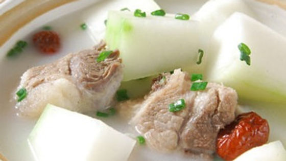 冬瓜小排骨汤SOPA CALABAZA CHINA CON CONSTILLA (porcion familiar )