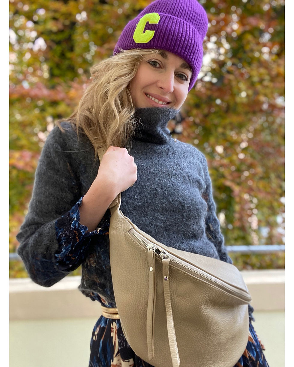 Thumbnail: IDA L Slingtasche Umhängetasche Tasche Ledertasche