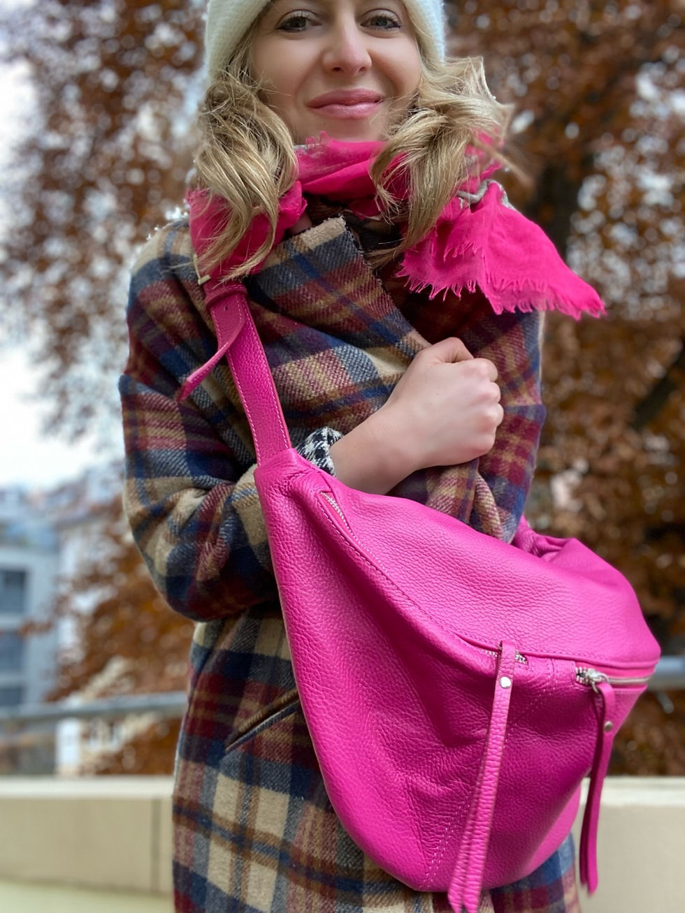 Thumbnail: IDA XXL Umhängetasche Tasche Ledertasche Leder Pink
