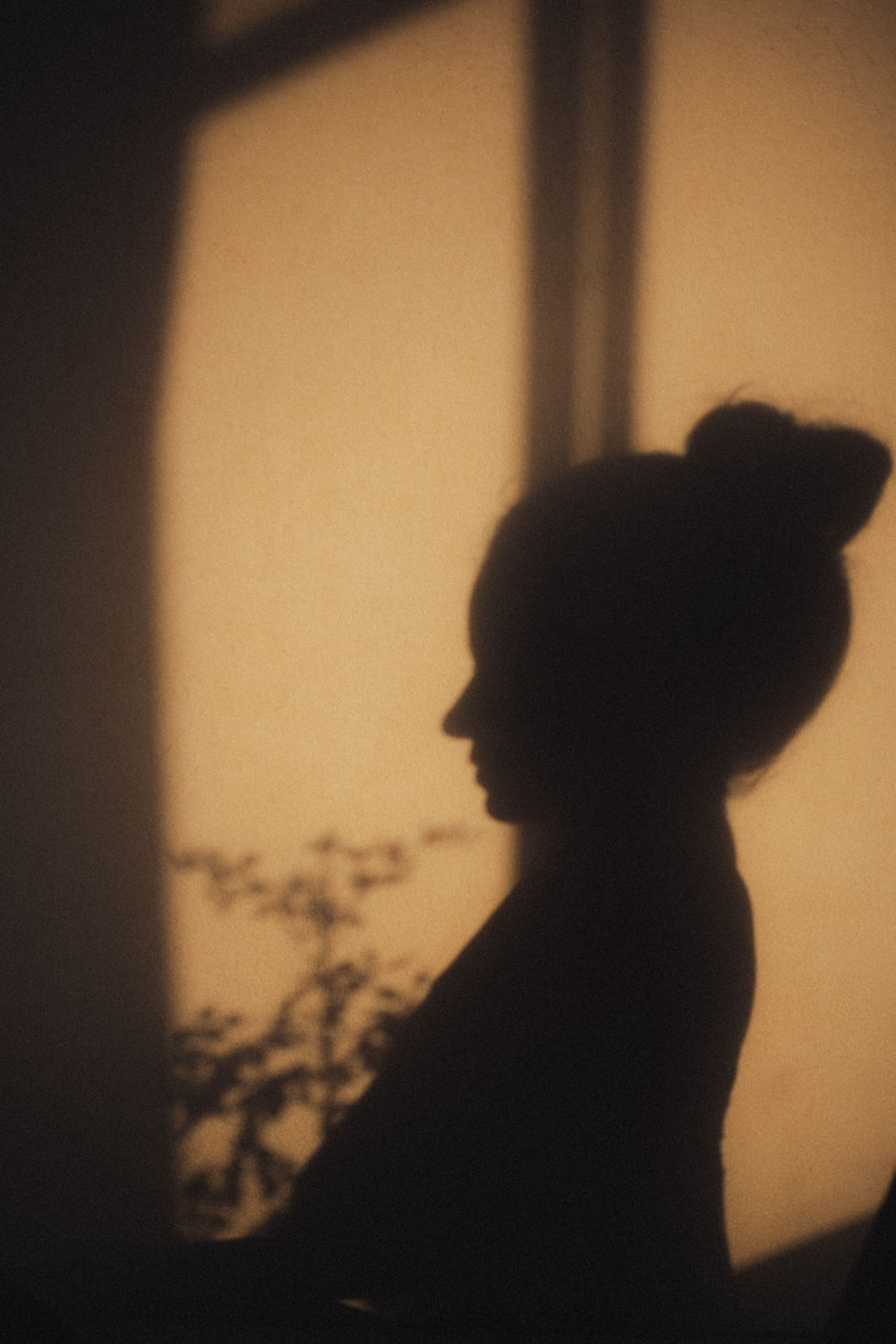 Fotografia de sombra de mulher em ensaio em Belo Horizonte