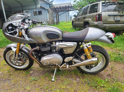 Triumph Thruxton