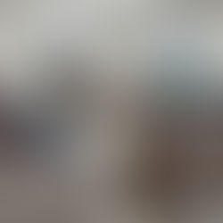 מפגש מונחה עם קבוצה של אנשי חינוך , יושבים יחד במעגל בגובה העיניים ומתאמים ציפיות מחדש