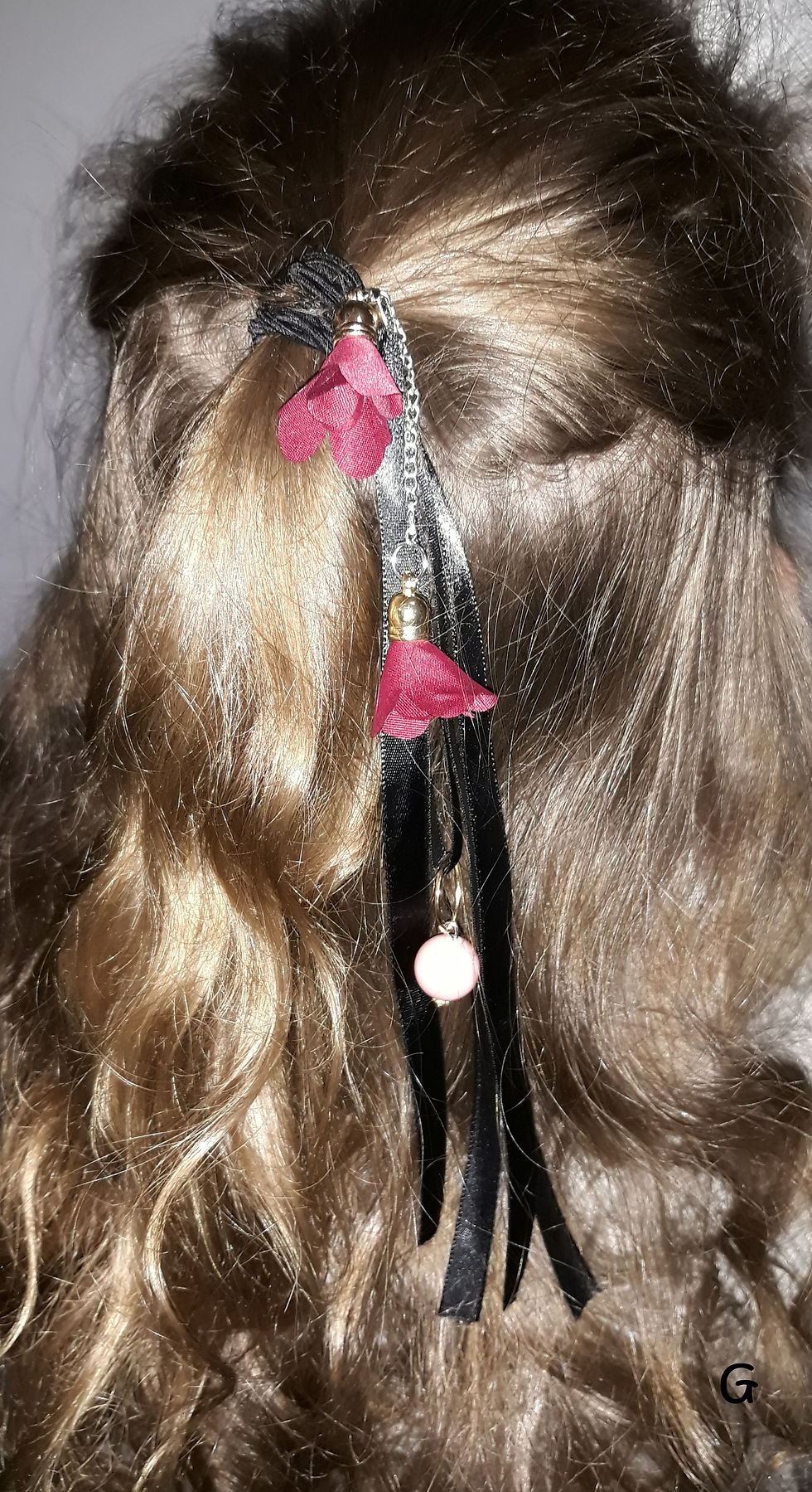 élastique bijoux de cheveux rubans et perles noir et rouge