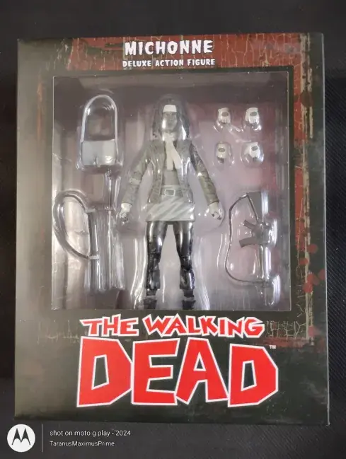 Diamond Select- Walking Dead Michone Action Figure