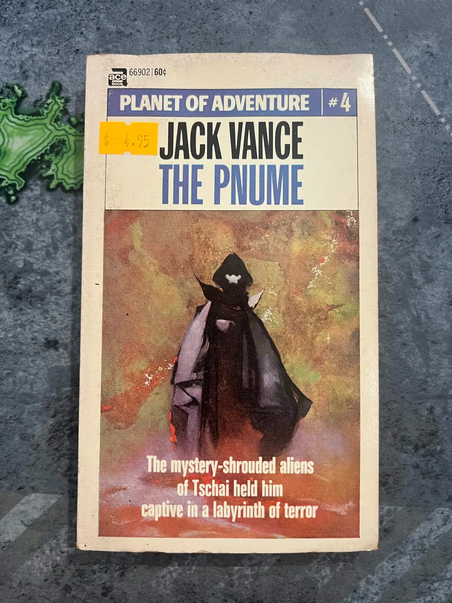 Planet of Adventure #4: The Pnume (Used)