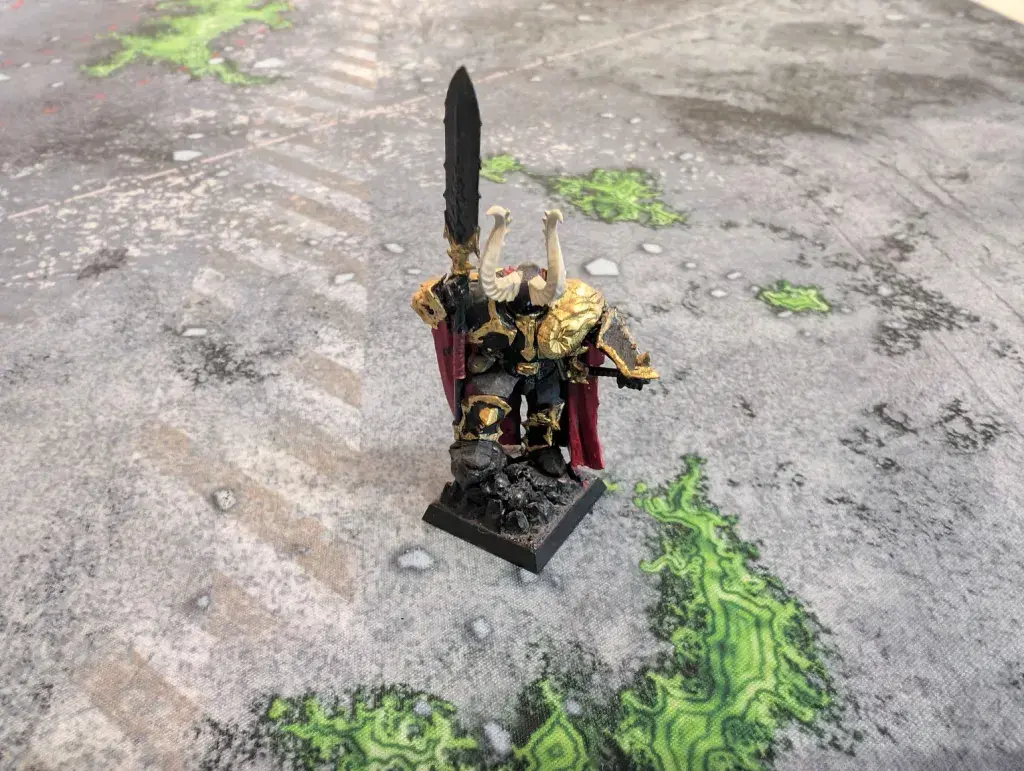 Used GW Mini: Slaves to Darkness Chaos Lord