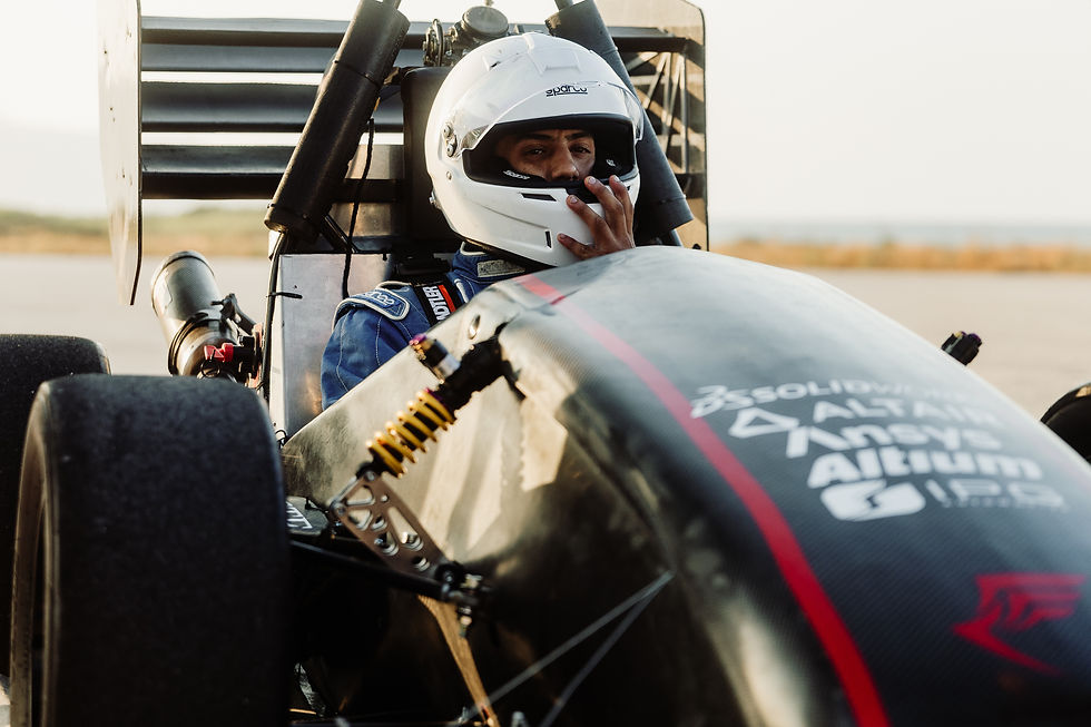 21_MALEME FSTUC.jpeg