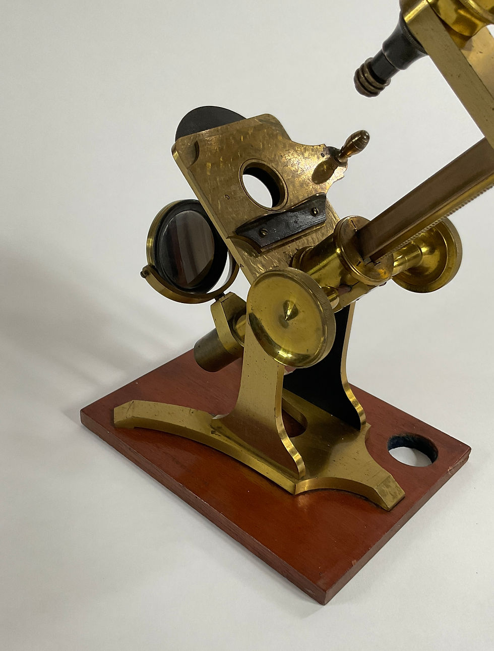Thumbnail: Microscope