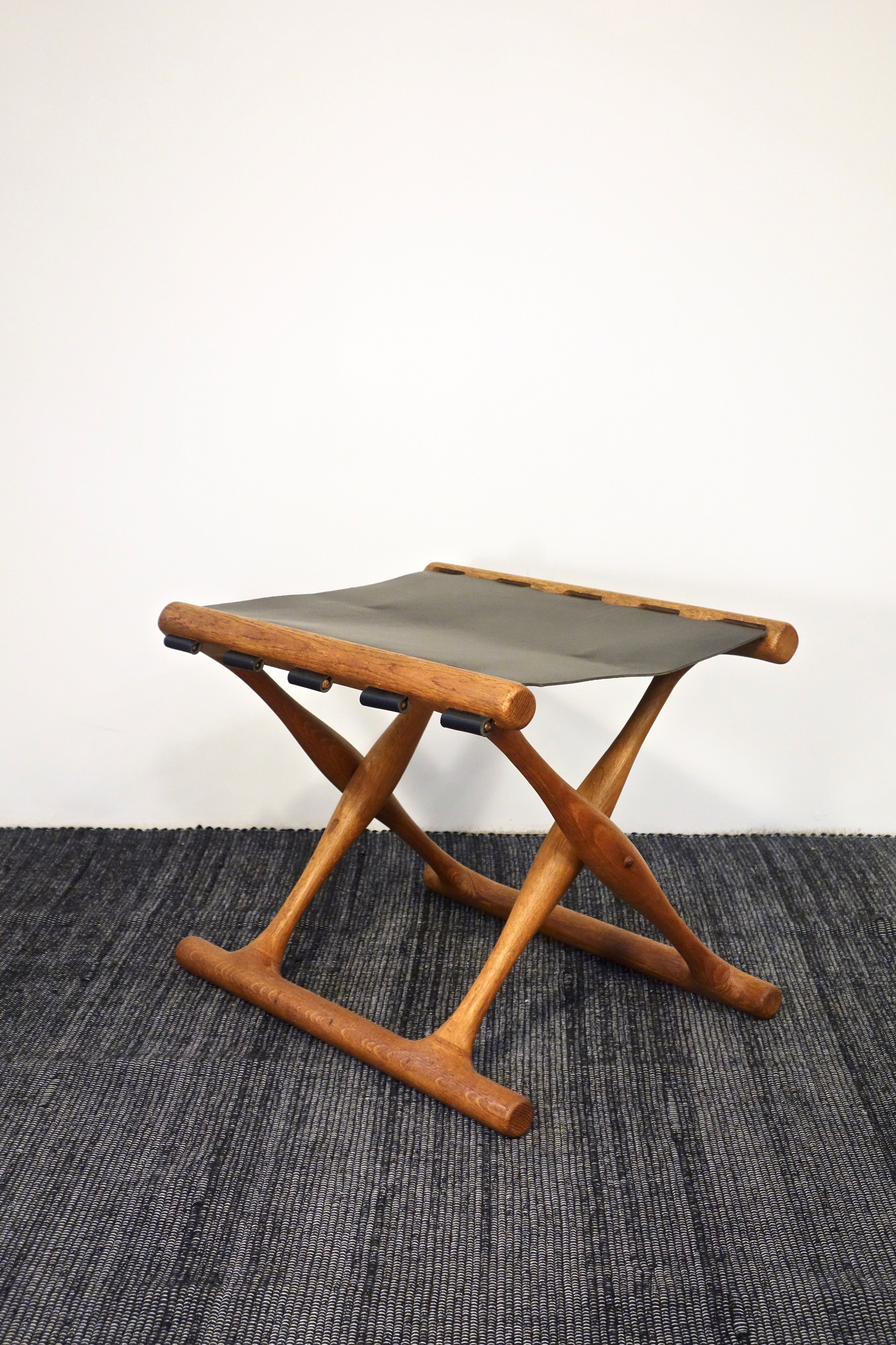 Tabouret pliant PH 43 "guldhøjstole" par Poul Hundevad, Danemark 1950's