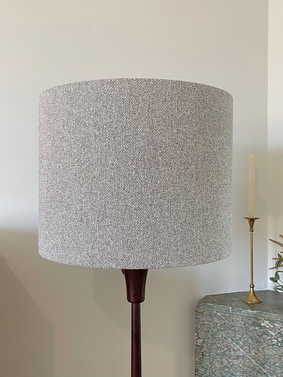Lampadaire en acajou massif Art déco, France 1930s 1940s