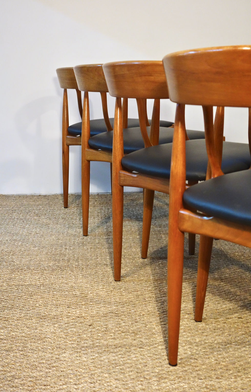 Miniature : Série de 4 chaises de Johannes Andersen pour Uldum Møbelfabrik, Danemark 1960's