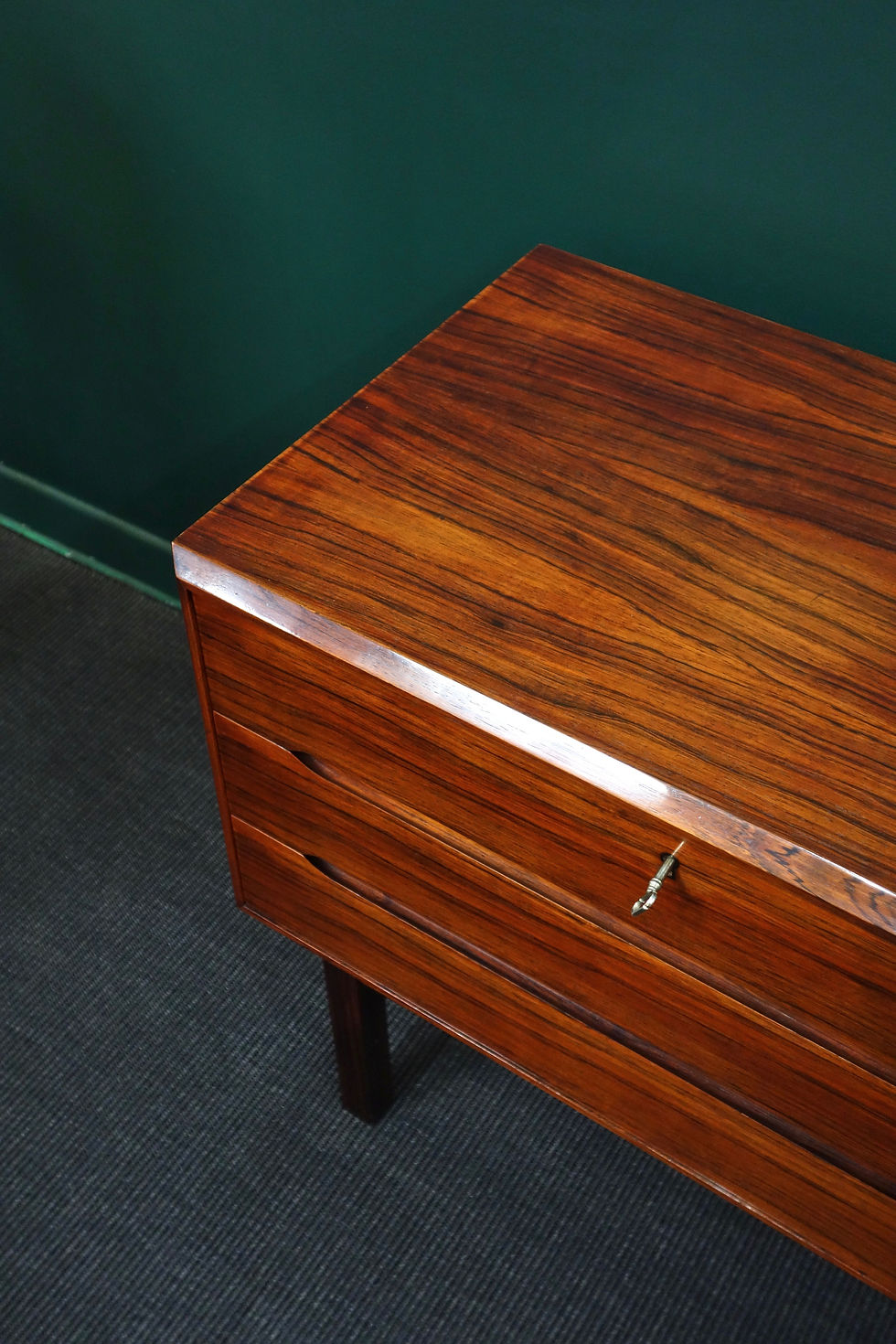 Miniature : Cabinet scandinave d'Arne Wahl Iversen pour Vinde Møbelfabrik