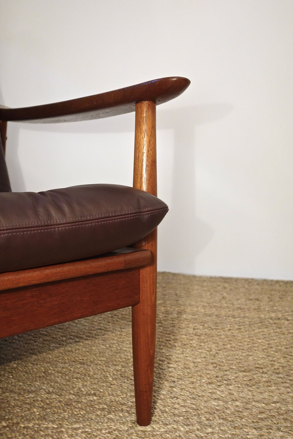 Miniature : Fauteuil scandinave en cuir d'Edvard Valentinsen pour Fraska