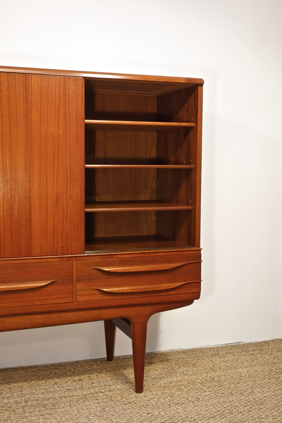 Miniature : Buffet "UM14" de Johannes Andersen pour Uldum Møbelfabrik, Danemark 1960's
