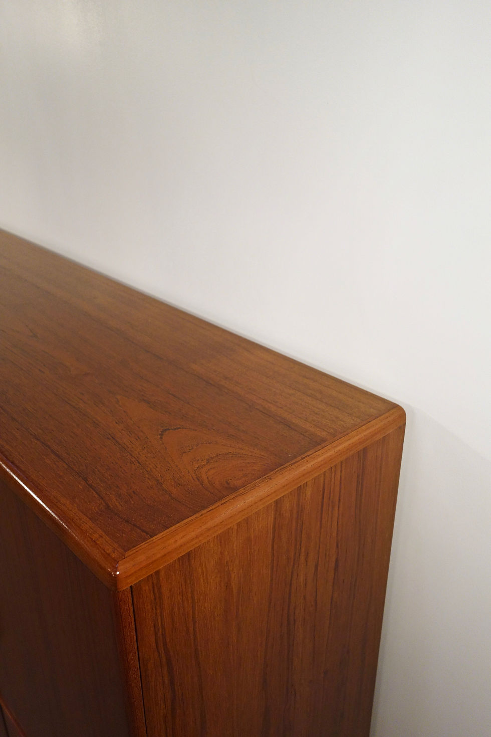 Miniature : Buffet "UM14" de Johannes Andersen pour Uldum Møbelfabrik