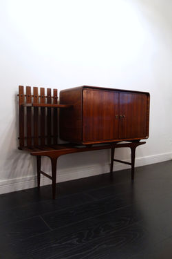 Buffet / Enfilade Portugaise en Palissandre année 60