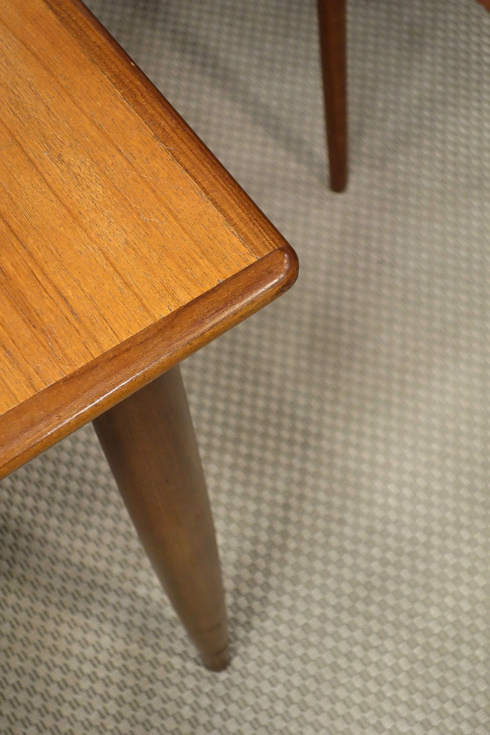 Miniature : Table à manger scandinave extensible