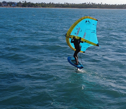 Wingfoil in flight over the water in Icaraí de Amontada, unique sensation