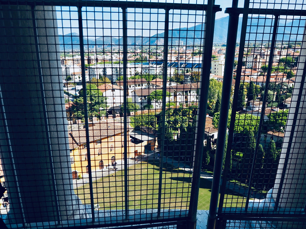 leaning-tower-of-pisa-views
