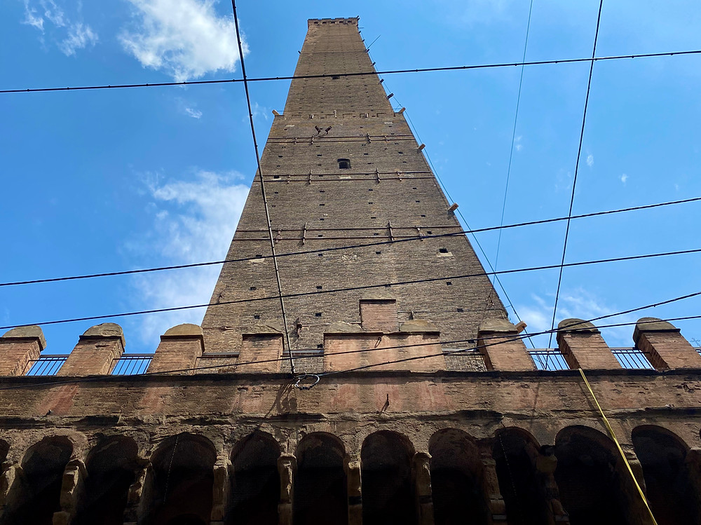bologna-leaning-tower