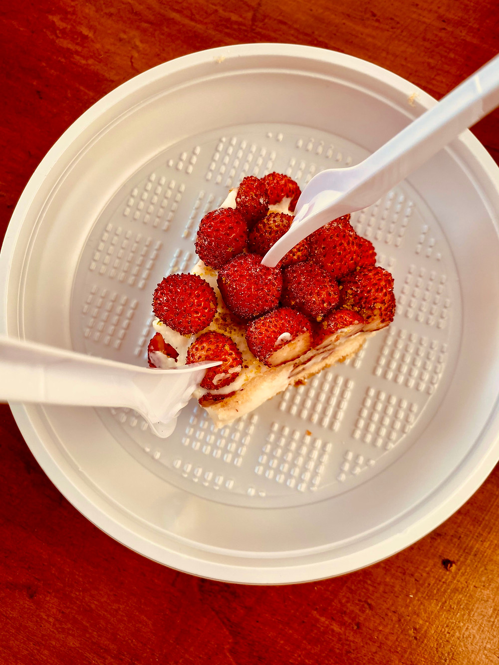 sicily-desserts-strawberry-cassata-cake