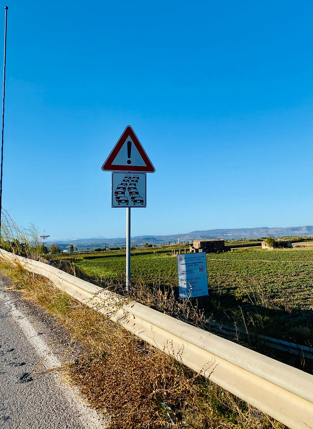 sicily-driving-road-signs