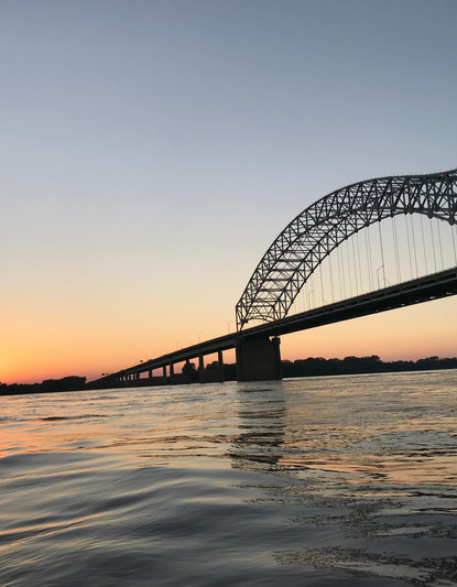 A Local Guide to Memphis: Best Eats