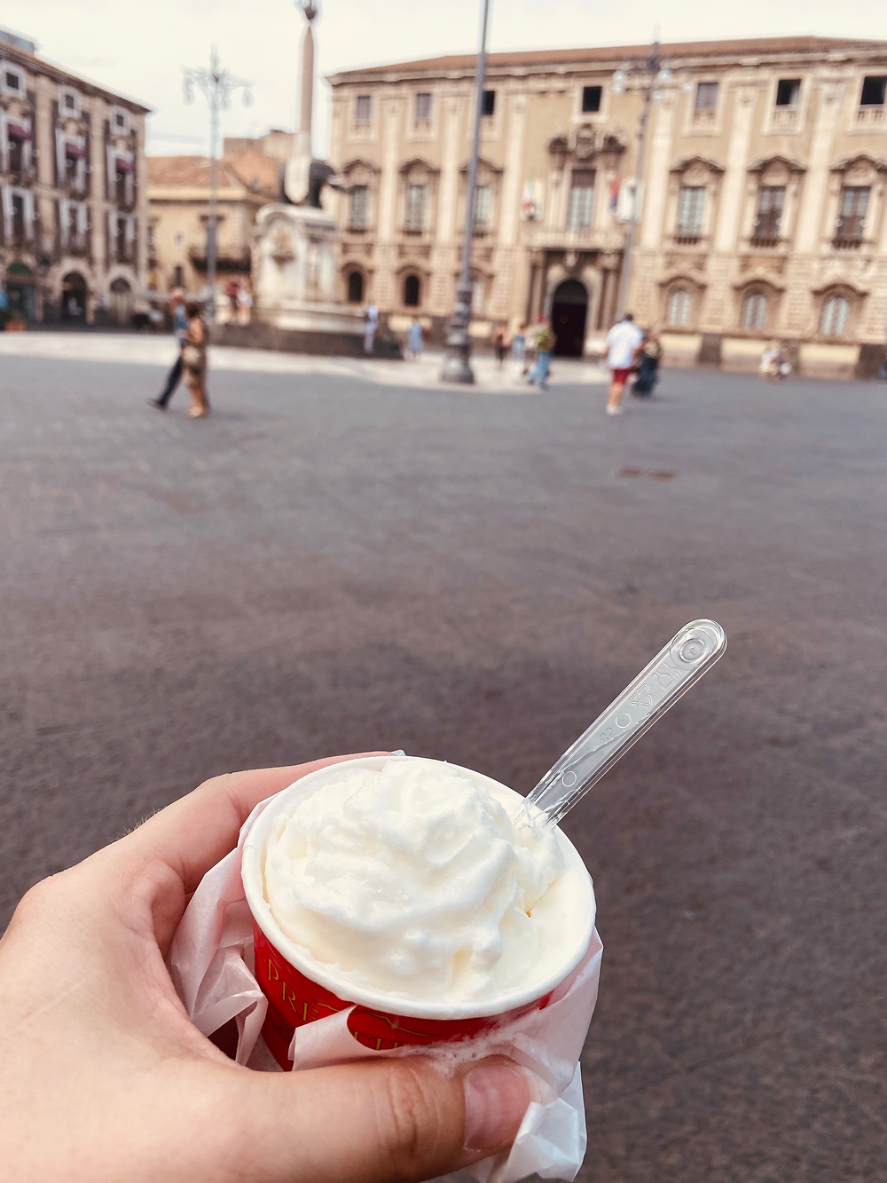 sicily-catania-lemon-gelato