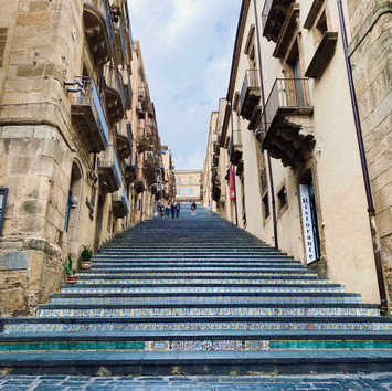 Caltagirone Sicily | Italian Ceramics Hunting