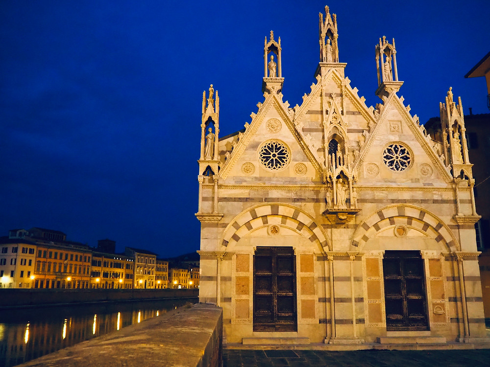 Church-of-Santa-Maria-della-Spina