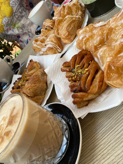 Sicily-Cefalu-piazza-duomo-breakfast-pastries