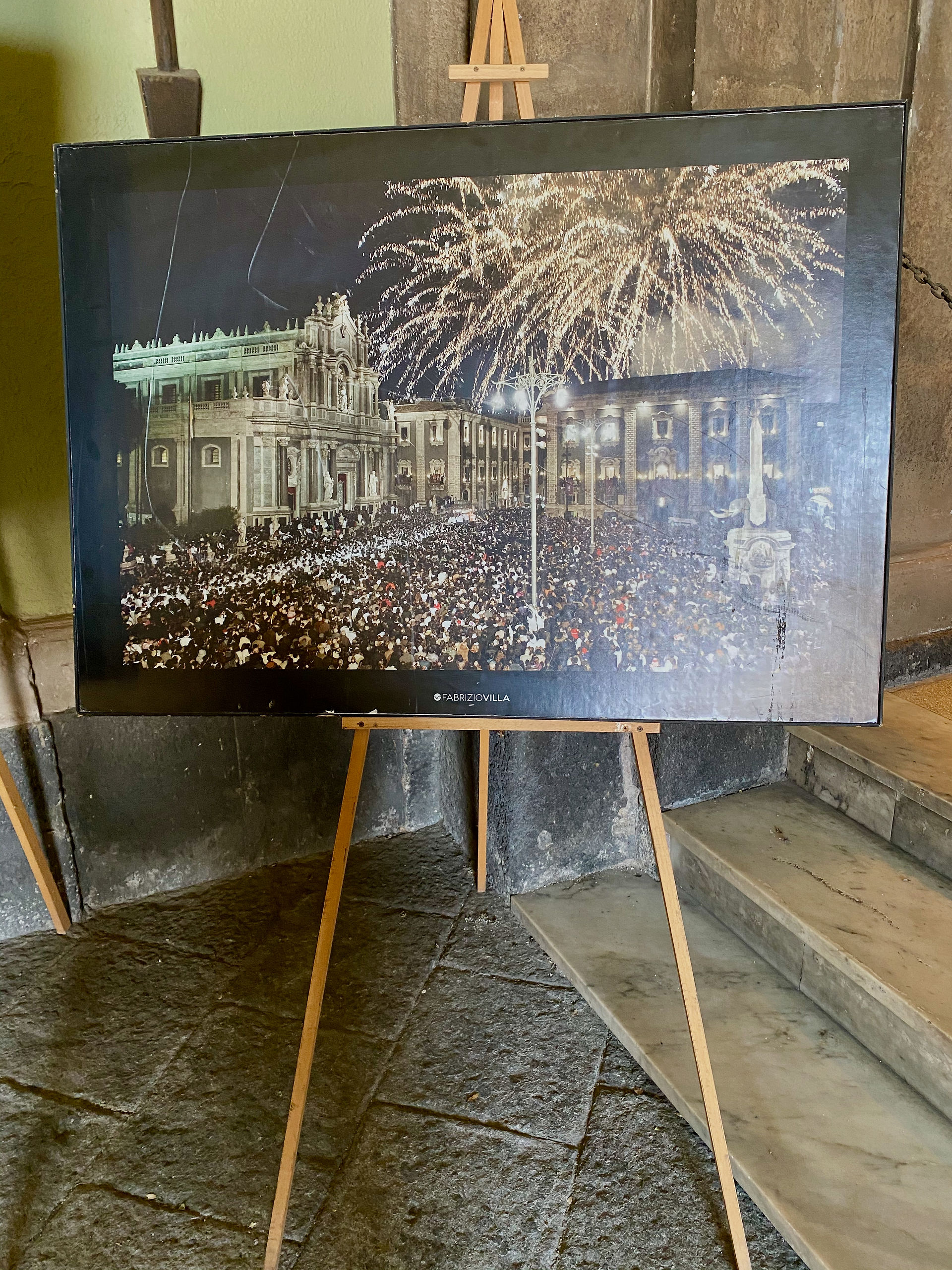 catania-walking-tour-piazza-duomo-history-saint-agatha