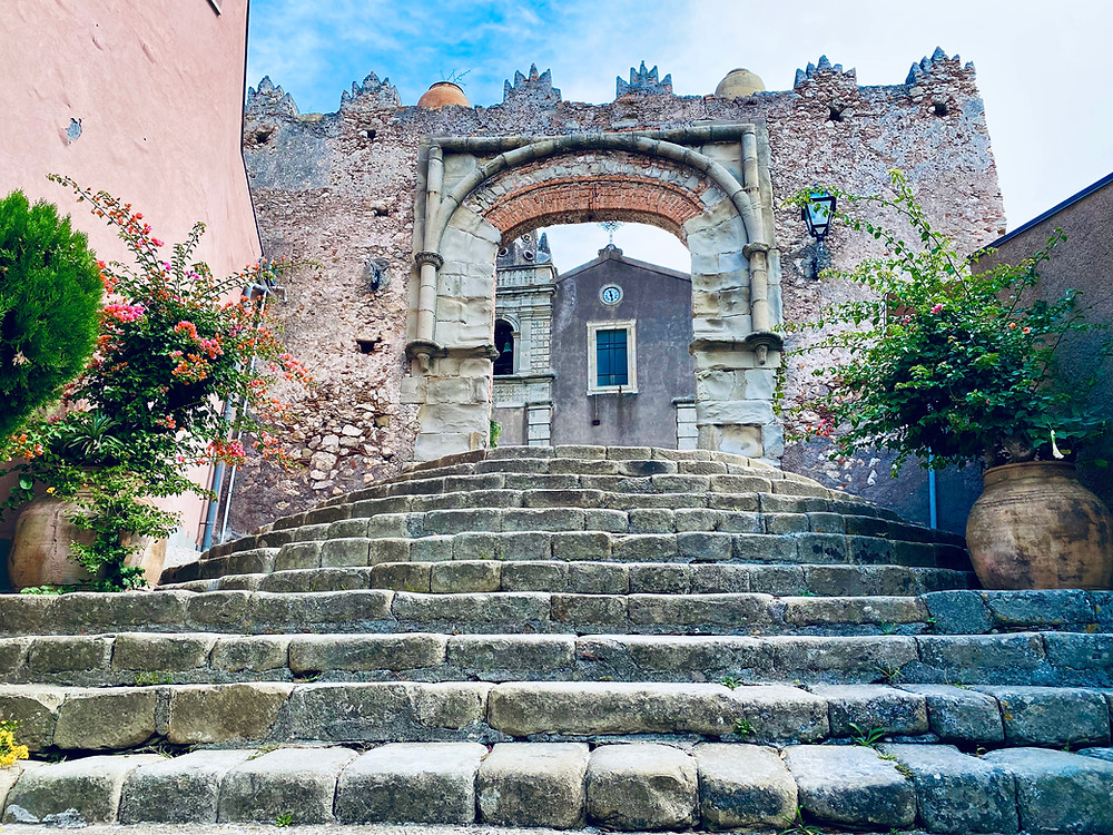 sicily-godfather-spanish-arch