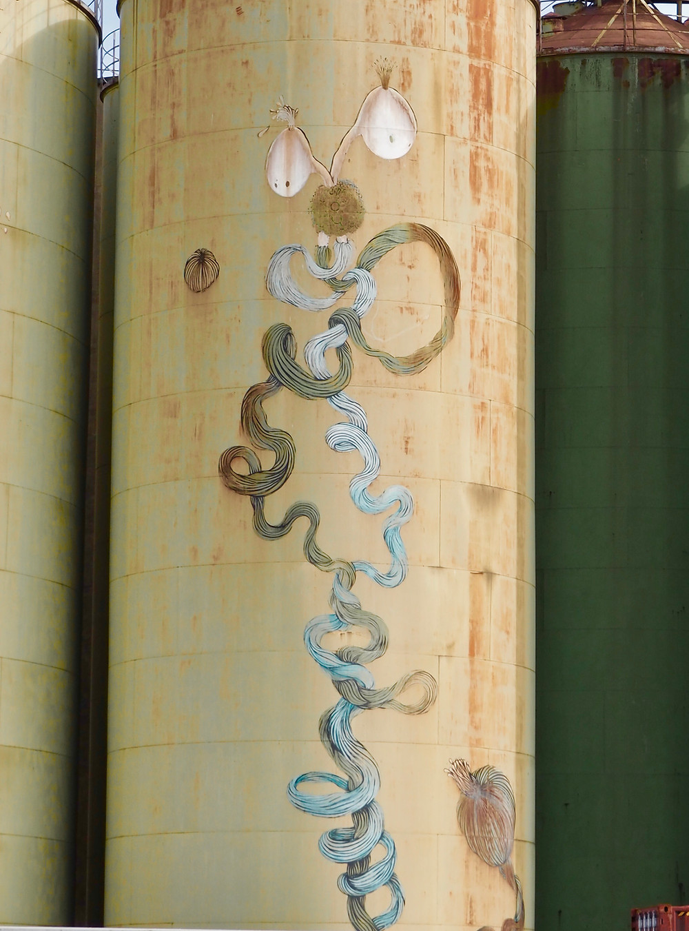 catania-street-art-silos-perpetual-motion