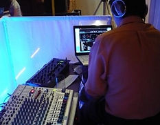 Grupo Musical Versatil Los Unicos, Grupos musicales para bodas, fiestas de quince años, graduaciones y eventos sociales. Porveedor Expo boda. Matrimonios LGTB.