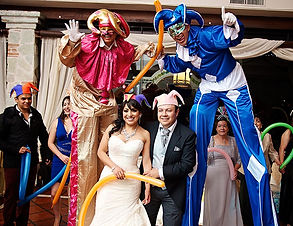 Grupo Musical Versatil Los Unicos, Grupos musicales para bodas, fiestas de quince años, graduaciones y eventos sociales. Porveedor Expo boda. Matrimonios LGTB.