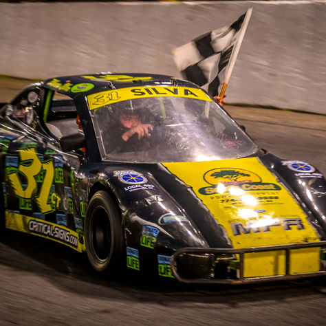 SILVA SURVIVES FOR HIS FIRST CAREER OUTLAW WIN