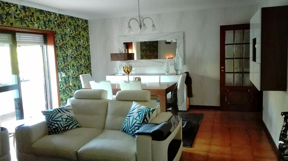 Sala de estar / Living room