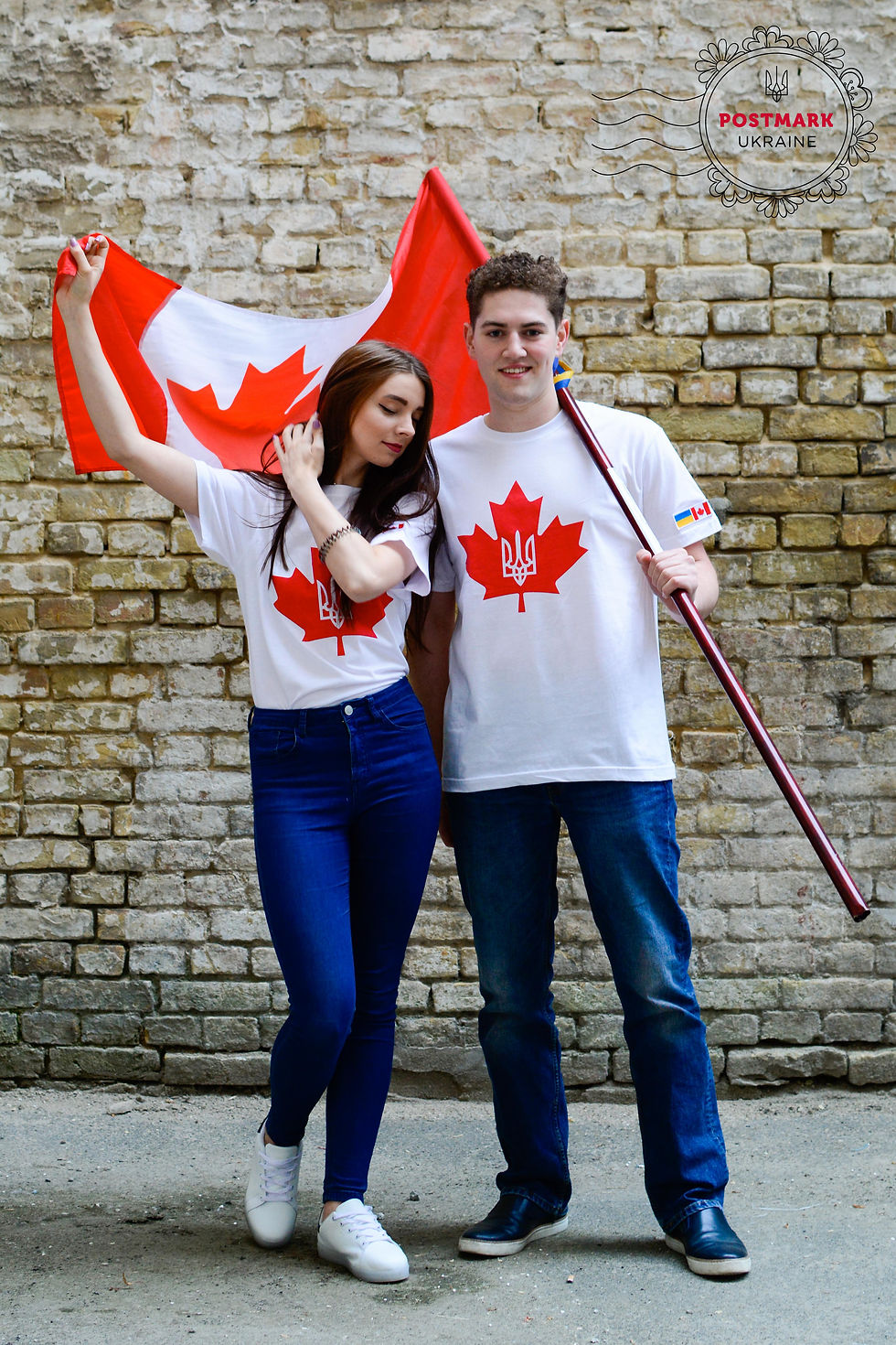 Maple Leaf Tryzub T