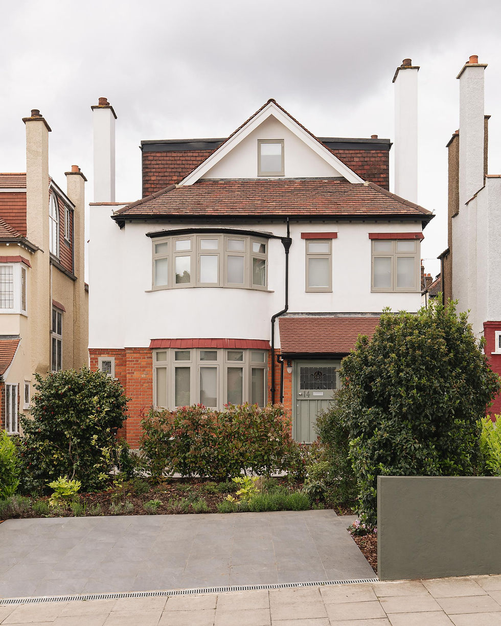The Avenue 34