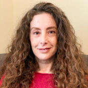 גב' שירה פורת