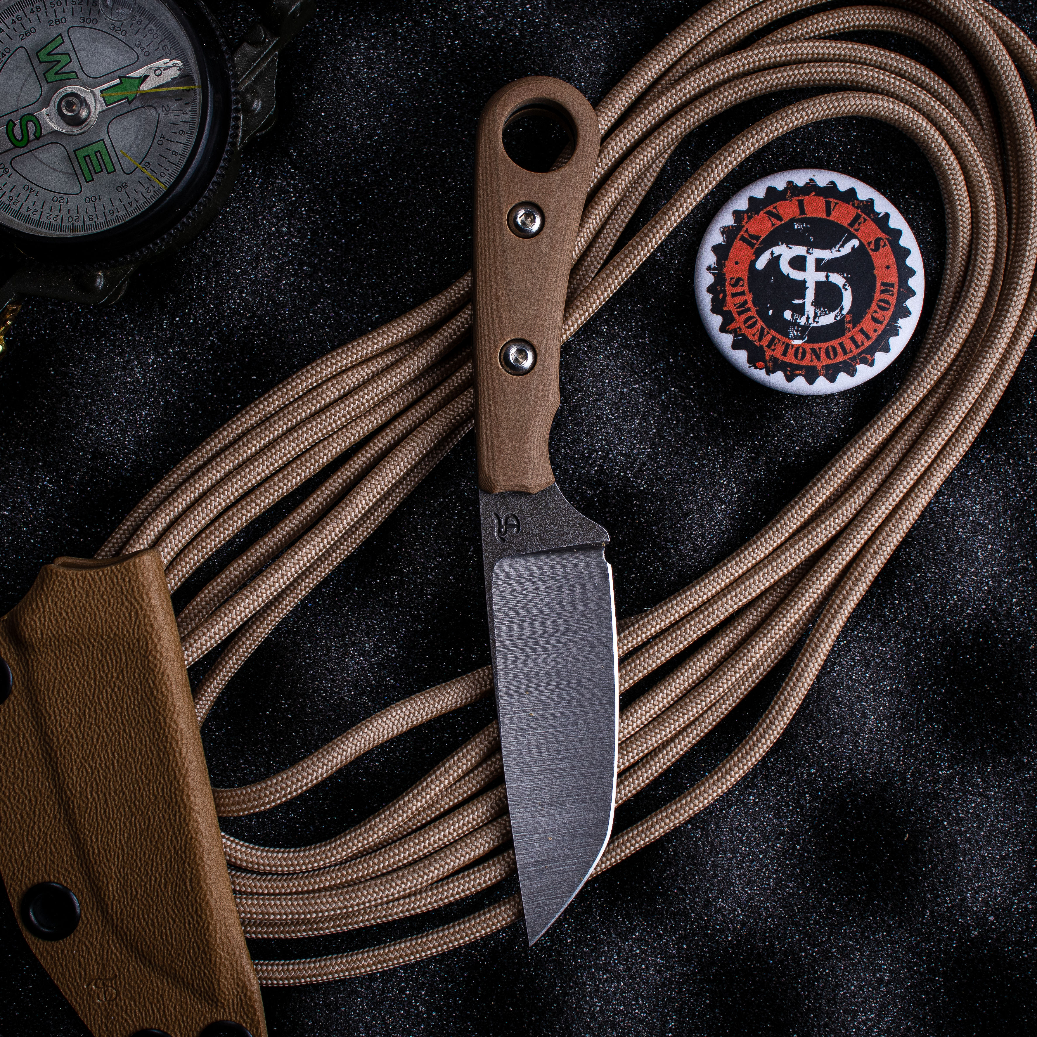 Neck Knife con impugnatura
